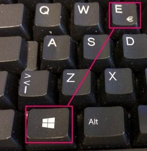 Windows näppäin ja E-näppäin.